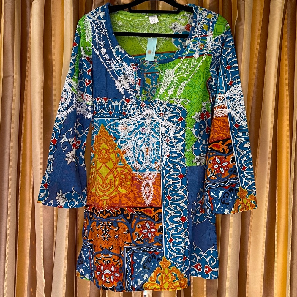 NWT Swimsuit cover up, embroidered, size small